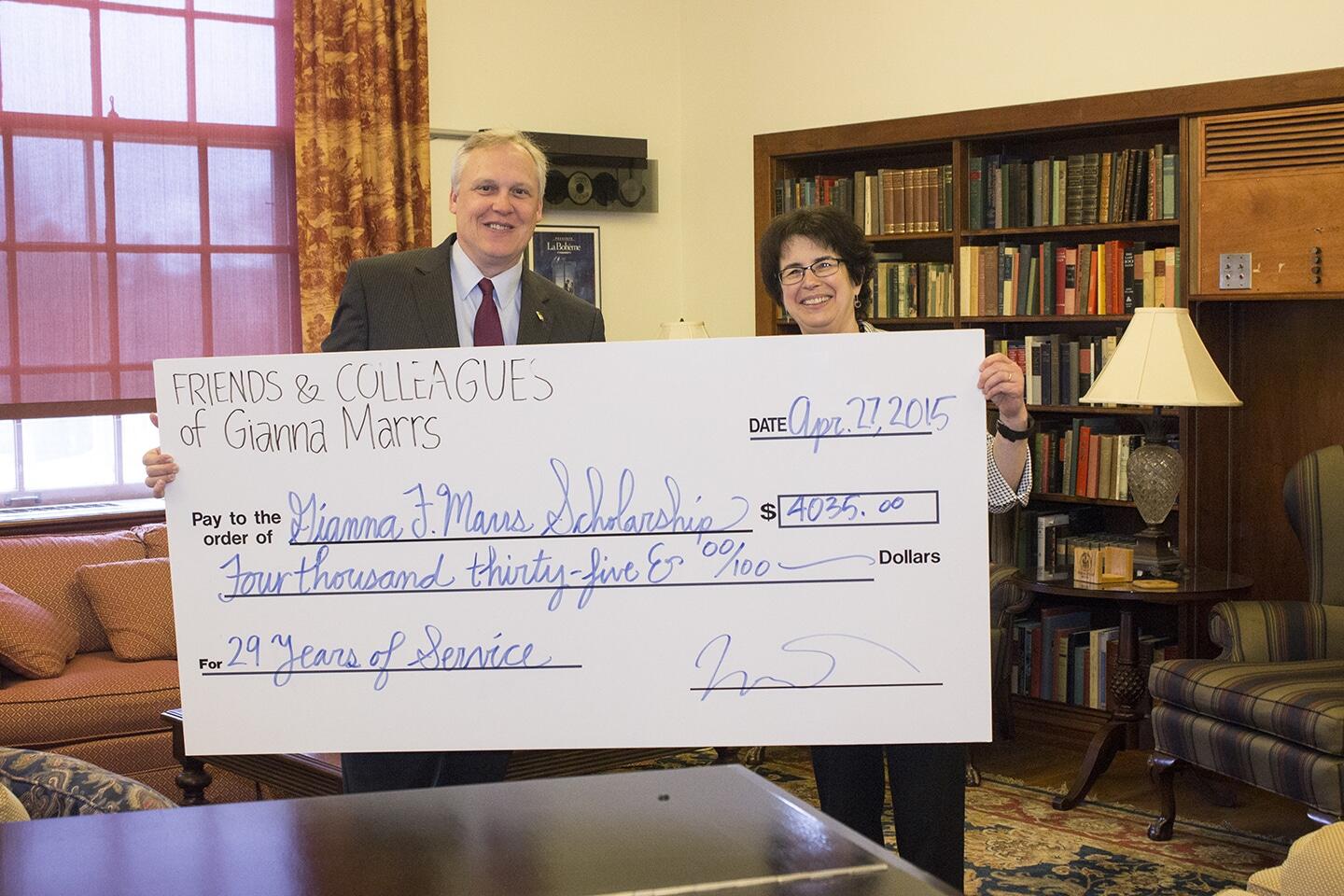 New Scholarship Honors Retiring Director of Student Financial Aid